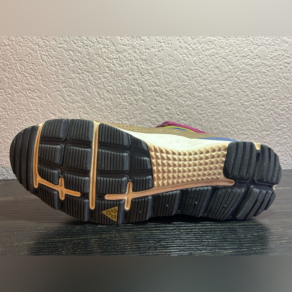 Nike ACG Okwahn 2 Men’s Trail Shoes Trainers 525367-201 Golden Beige Size 10.5 - Picture 9 of 10